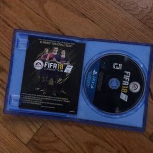 Fifa 18 ps4 disc